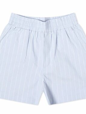 Good American Stripe Weekend Shorts in Glass Stripe in Light Blue + White